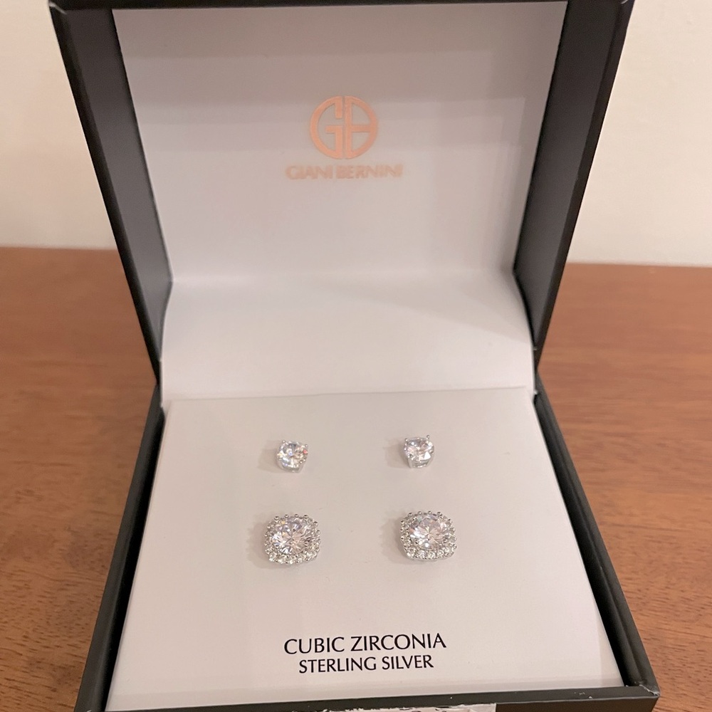 Cubic Zirconia Sterling Silver stud earring set ✨💎